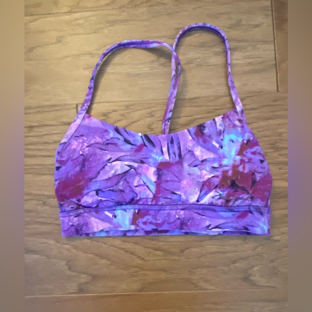 Lululemon Flow Y Bra Nulu Size 2
